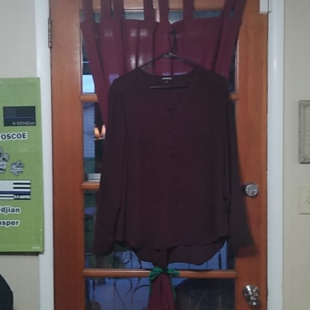 Beautiful Burgundy long or 3/4 sleeve blouse